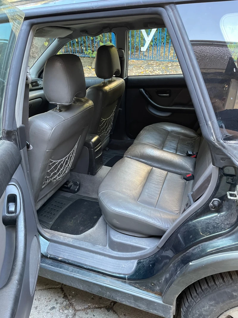 Subaru Outback II 2.5i 4WD, снимка 8 - Автомобили и джипове - 47612096