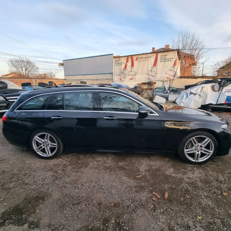 Mercedes-Benz E 220 АМГ Пакет Комби, снимка 5 - Автомобили и джипове - 48030891