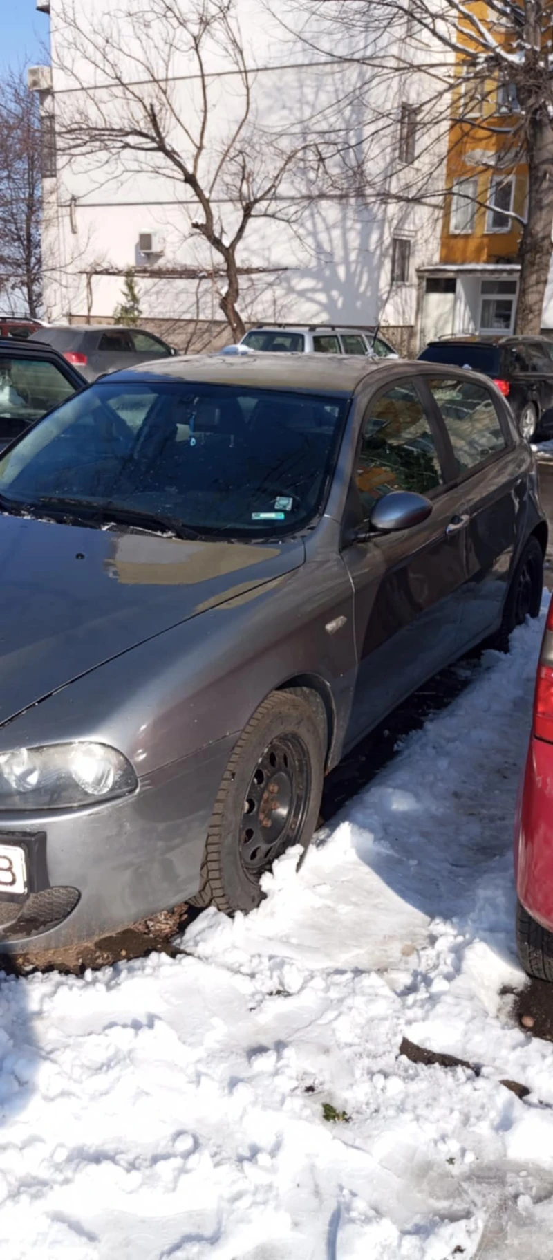 Alfa Romeo 147, снимка 4 - Автомобили и джипове - 49270112