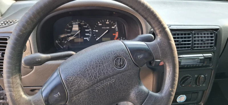 VW Polo, снимка 3 - Автомобили и джипове - 52618418