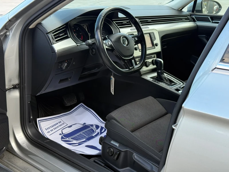 VW Passat 1.6TDi 120кс * Навигация* * Автоматик* , снимка 9 - Автомобили и джипове - 52048453