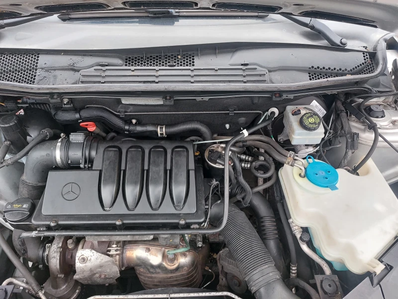 Mercedes-Benz B 180, снимка 15 - Автомобили и джипове - 52402294