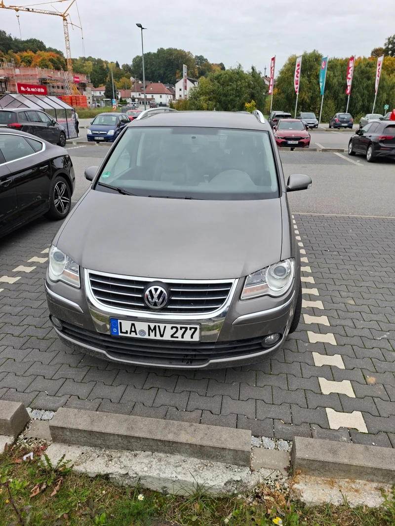 VW Touran 2.0 170, снимка 12 - Автомобили и джипове - 52554652