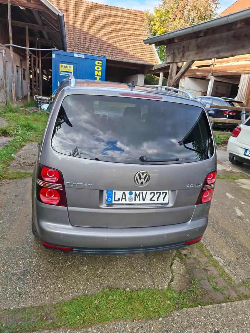 VW Touran 2.0 170, снимка 2 - Автомобили и джипове - 52554652