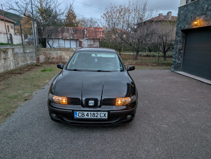 Seat Leon 1.8T 20V , снимка 2 - Автомобили и джипове - 52686213