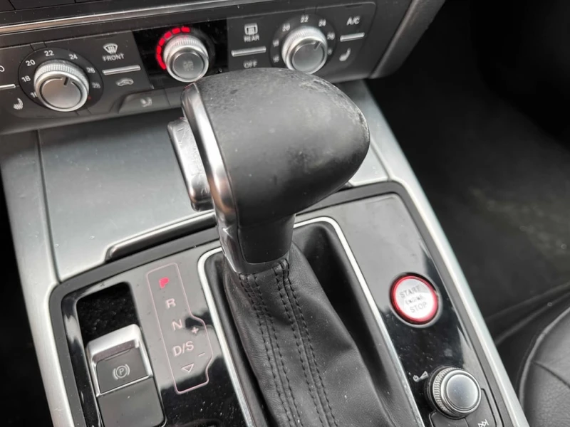 Audi A7 * 3.0T Progressiv * CARFAX * БЕЗ ПЪРВОНАЧАЛНА ВНОС, снимка 11 - Автомобили и джипове - 52932197