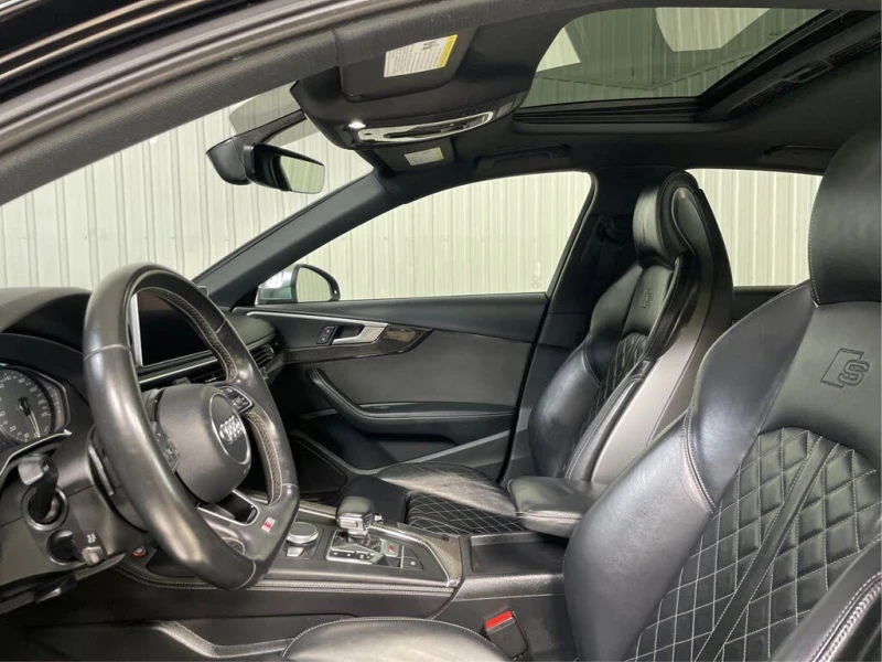 Audi S4 Progressiv* Quatrro* АвтоКредит* (ЦЕНА ДО БГ) AWD*, снимка 3 - Автомобили и джипове - 53136446