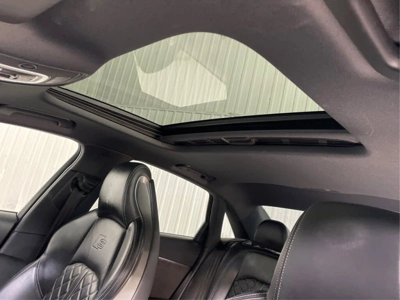 Audi S4 Progressiv* Quatrro* АвтоКредит* (ЦЕНА ДО БГ) AWD*, снимка 5 - Автомобили и джипове - 53136446