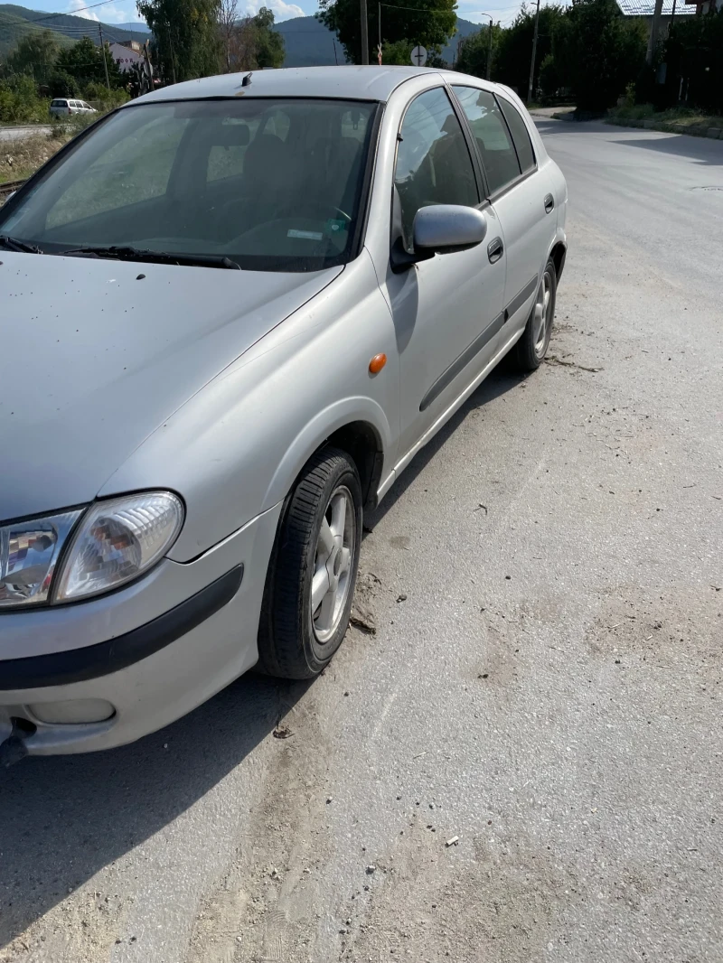 Nissan Almera 2.2Di, снимка 2 - Автомобили и джипове - 53162579