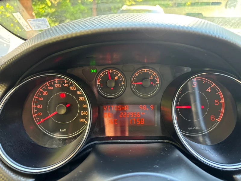 Fiat Bravo 1.6 multijet, снимка 4 - Автомобили и джипове - 53225618