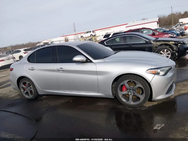Alfa Romeo Giulia Awd, снимка 13 - Автомобили и джипове - 53408368