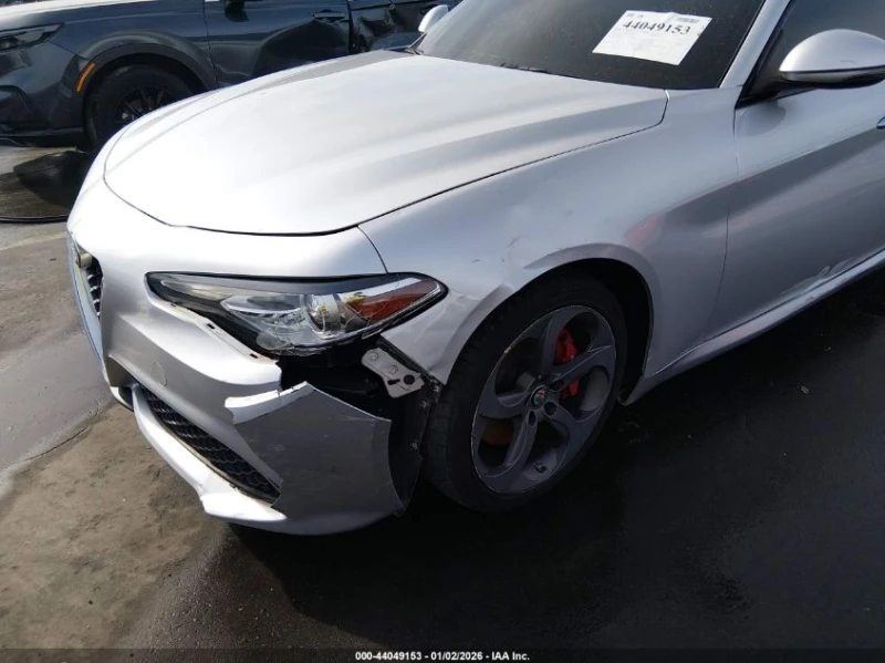 Alfa Romeo Giulia Awd, снимка 6 - Автомобили и джипове - 53408368