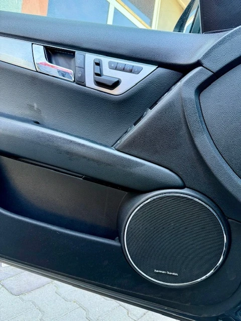 Mercedes-Benz C 220 CDI-AVANGARDE-NAVI-HARMON/KARDON-XENON - изображение 10
