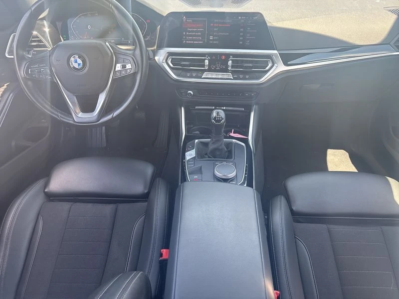 BMW 318  318i Sport Line, снимка 12 - Автомобили и джипове - 56156078