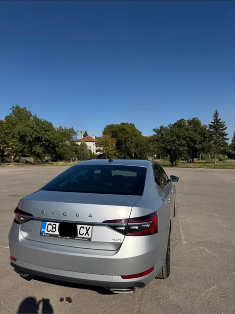 Skoda Superb, снимка 8 - Автомобили и джипове - 56565466