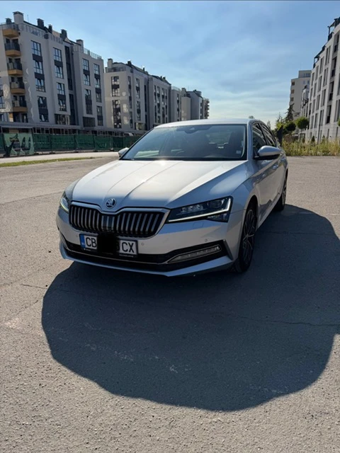 Skoda Superb, снимка 2 - Автомобили и джипове - 56565466