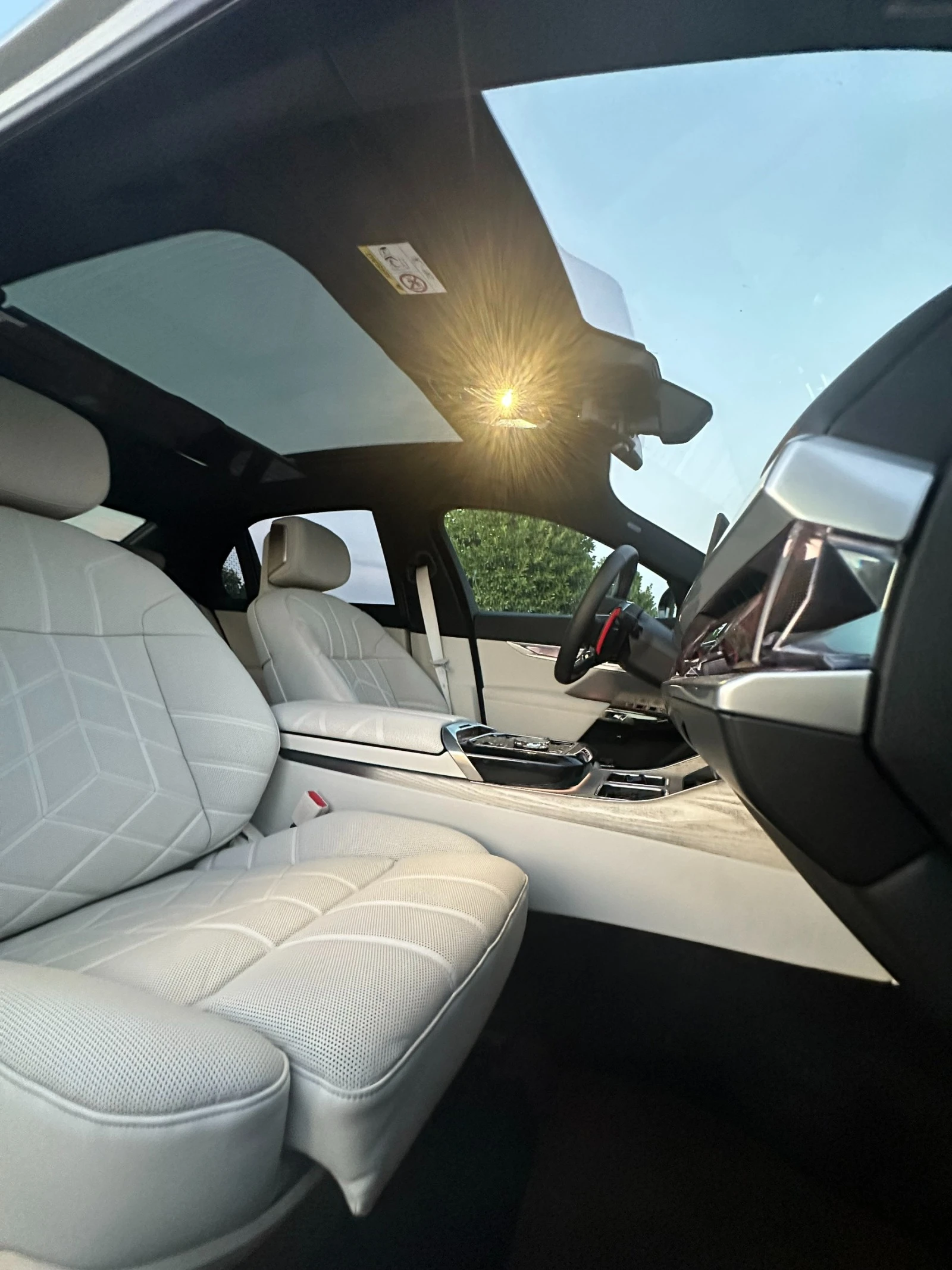 BMW 760 M760e* xDrive* AUTO DOOR* TV THEATRE* M-SPORT PRO* | Mobile.bg   12