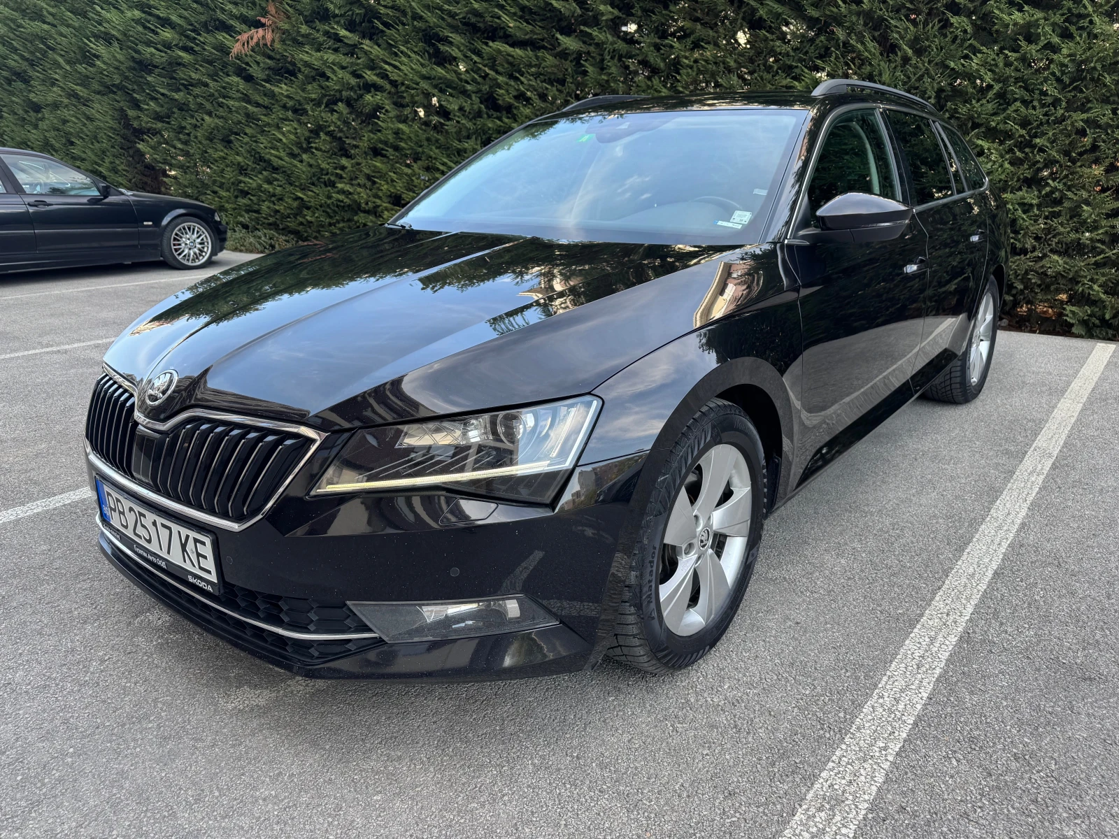 Skoda Superb 2.0TDI 190к.с. - изображение 3