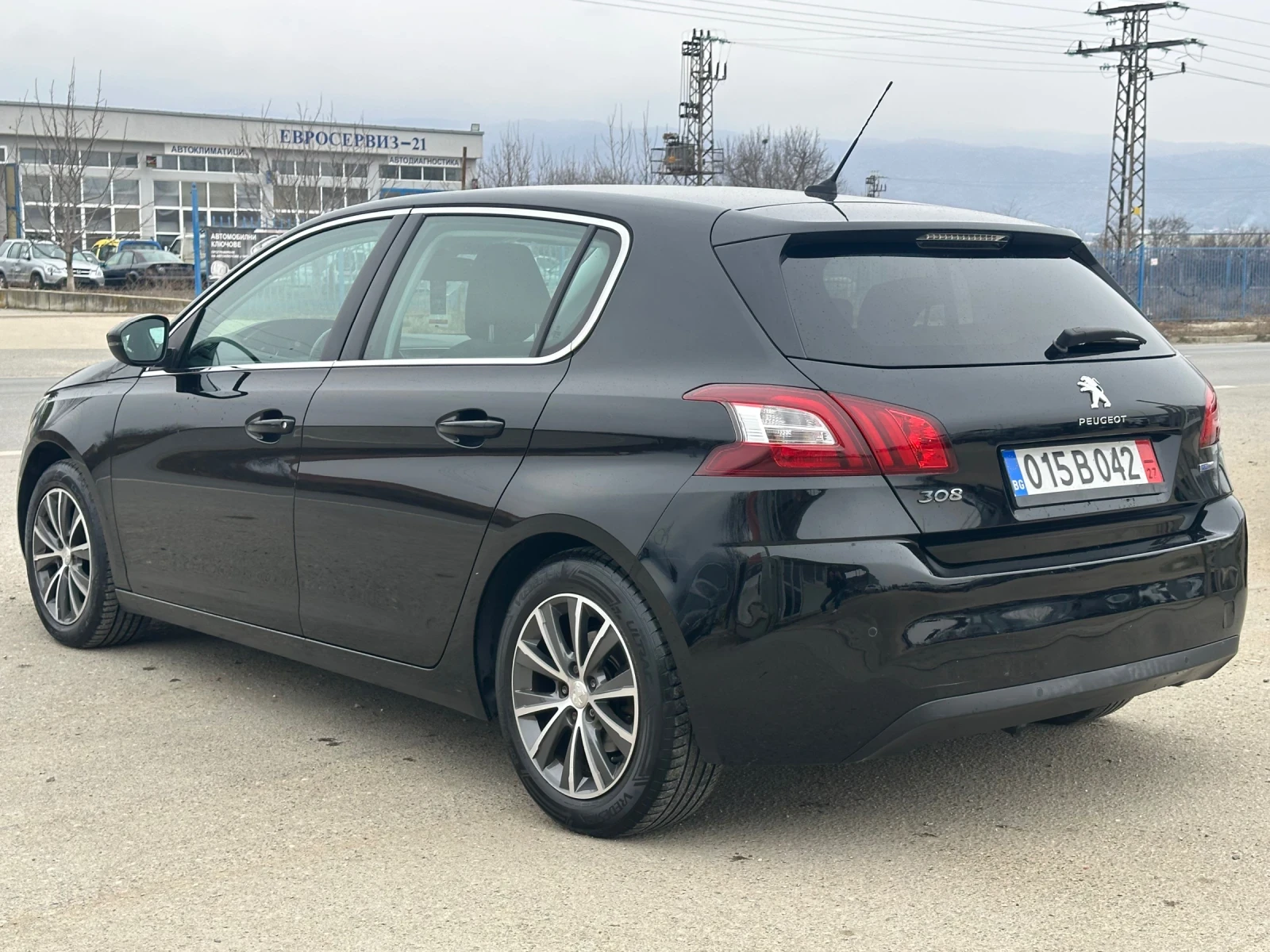 Peugeot 308 ALLURE LED PANORAMA - изображение 6