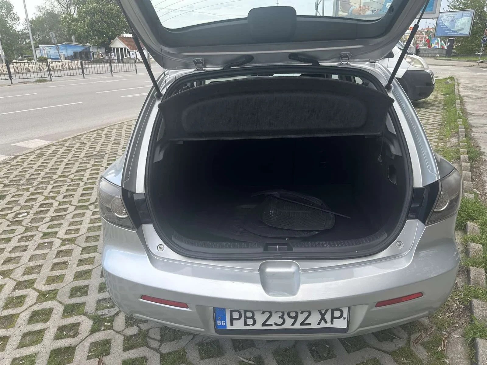 Mazda 3  - изображение 8