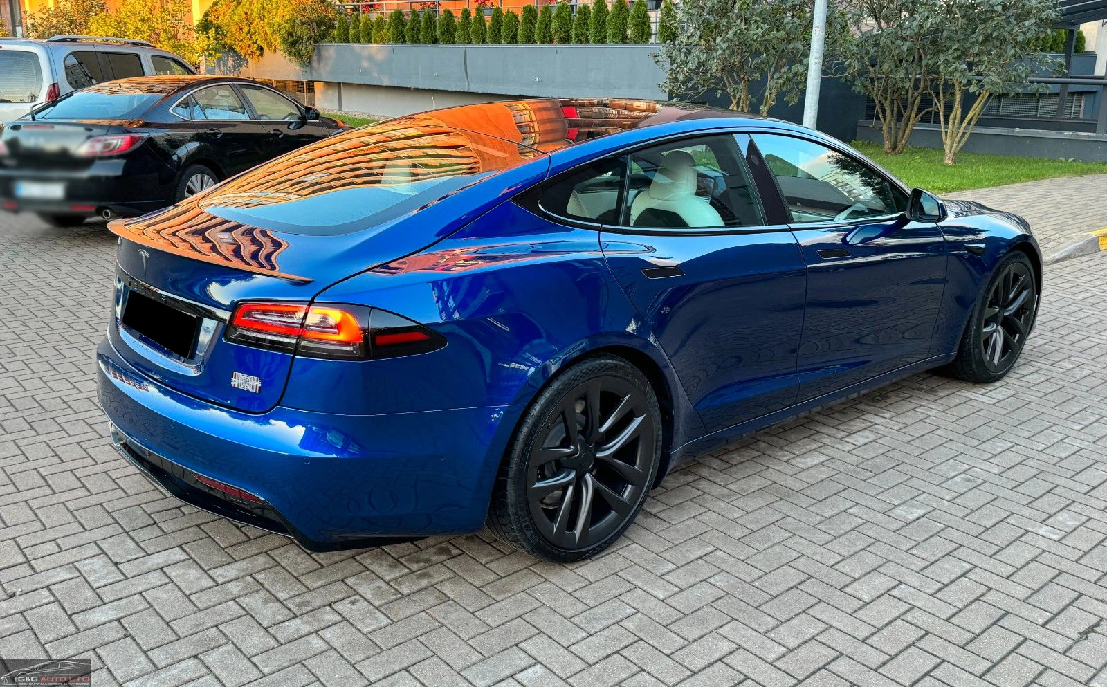 Tesla Model S PLAID/1020HP/PANO/NAVI/LED/KLESS/163f - изображение 4