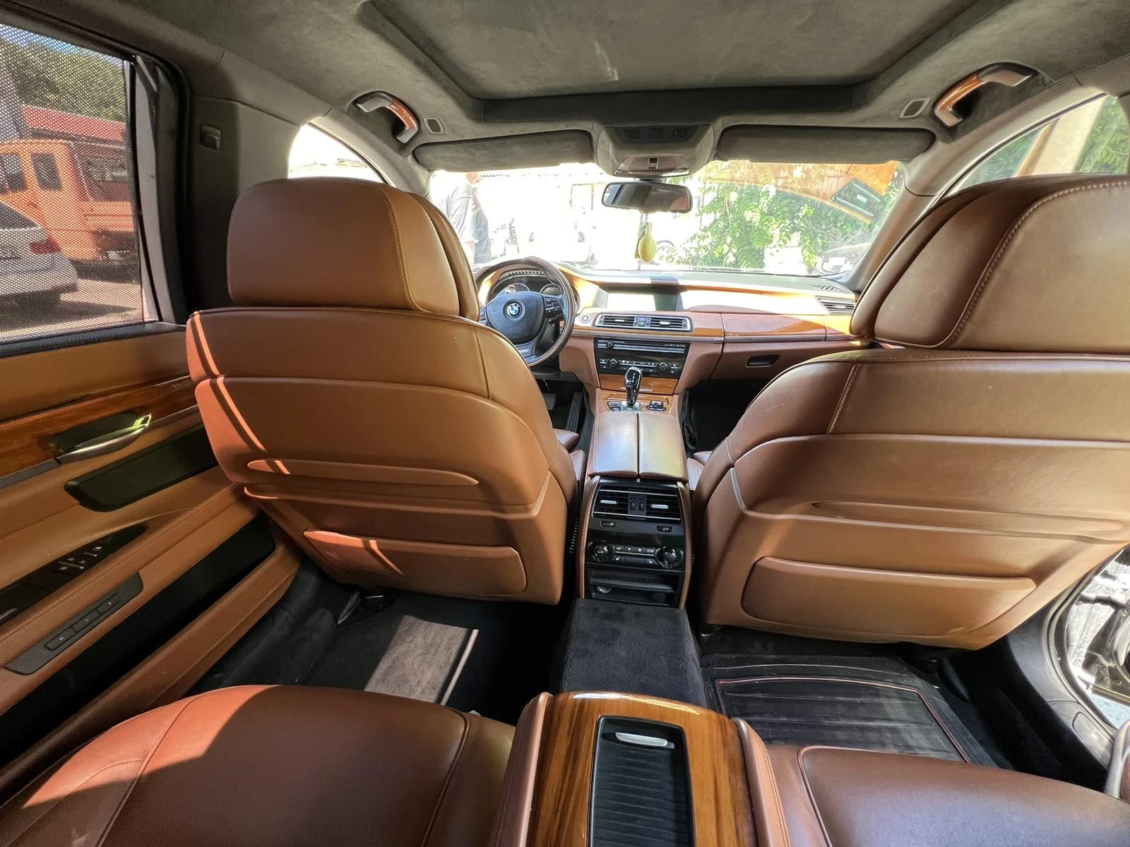 BMW 750 750il individual  - изображение 5