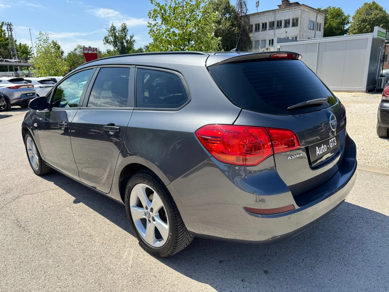 Opel Astra 1.4i 101к.с 2011г.Внос Италия  - изображение 6