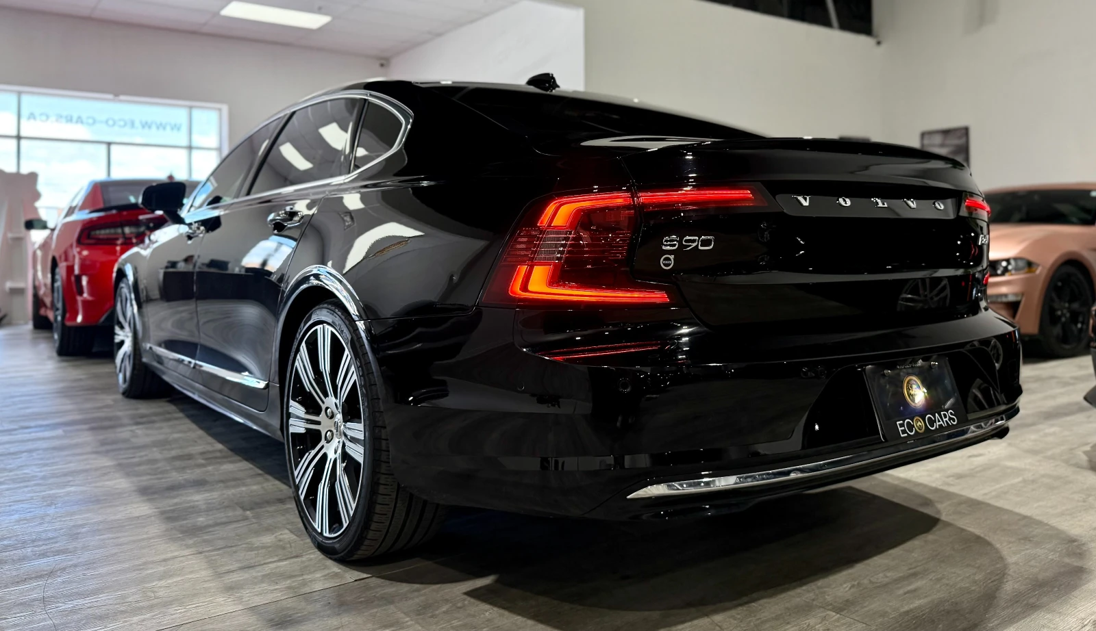 Volvo S90 INSCRIPTION* CARFAX* АвтоКредит * Цена до България - изображение 3