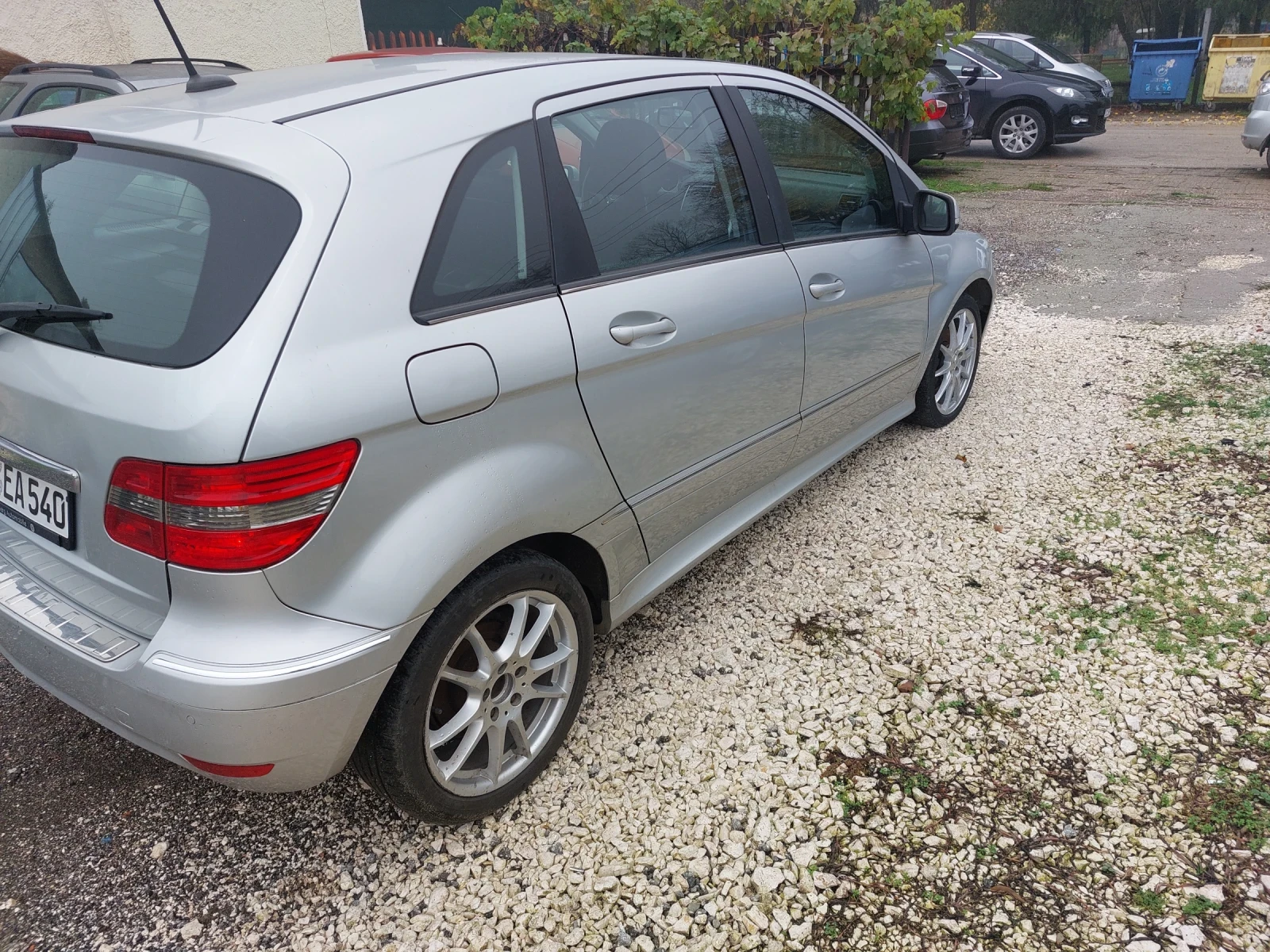 Mercedes-Benz B 180  - изображение 7