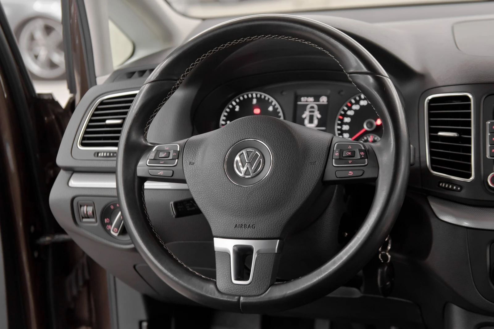 VW Sharan 2.0 TDI* Match Edition* E. | Mobile.bg   15