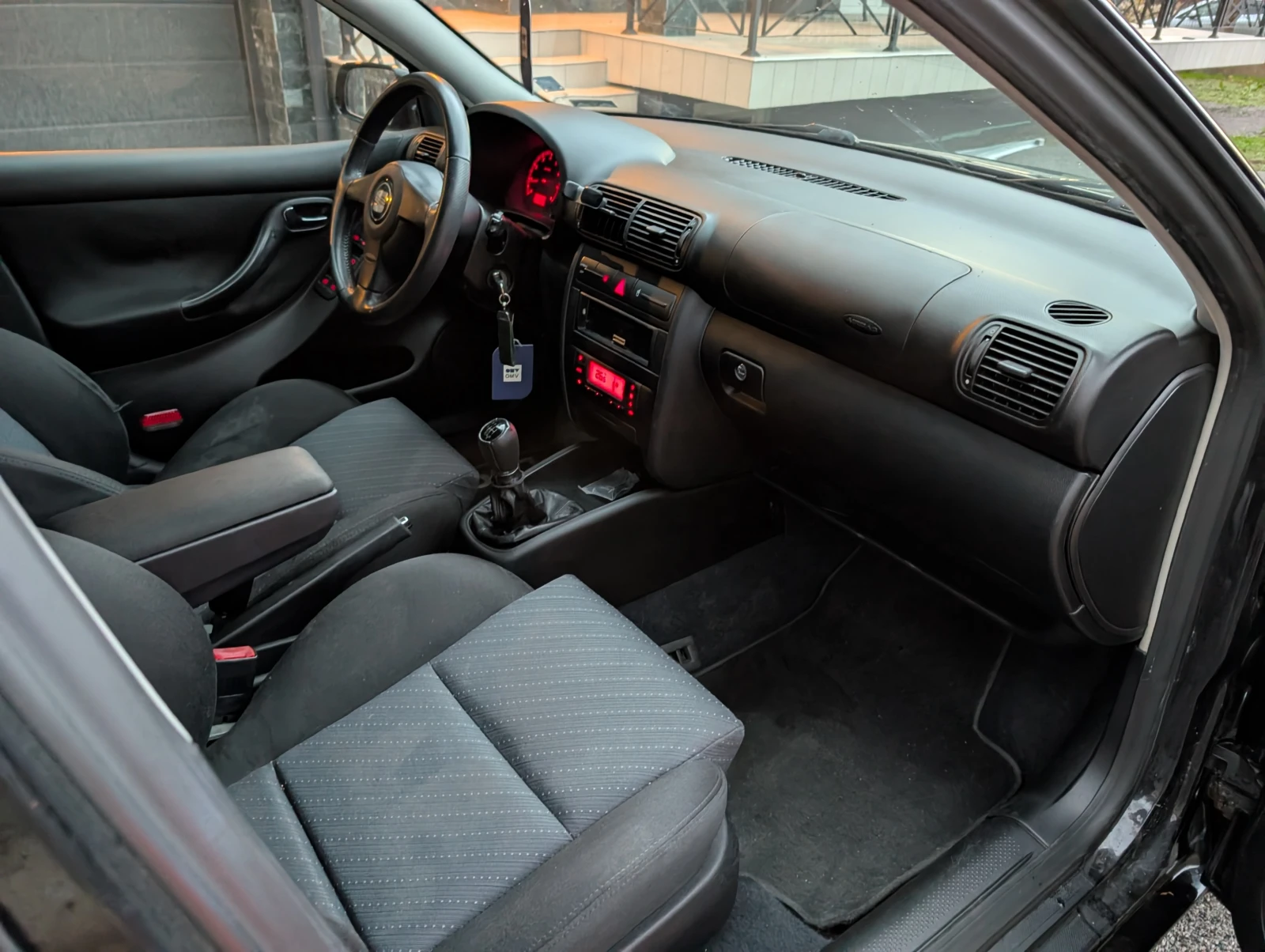 Seat Leon 1.8T 20V  - изображение 9