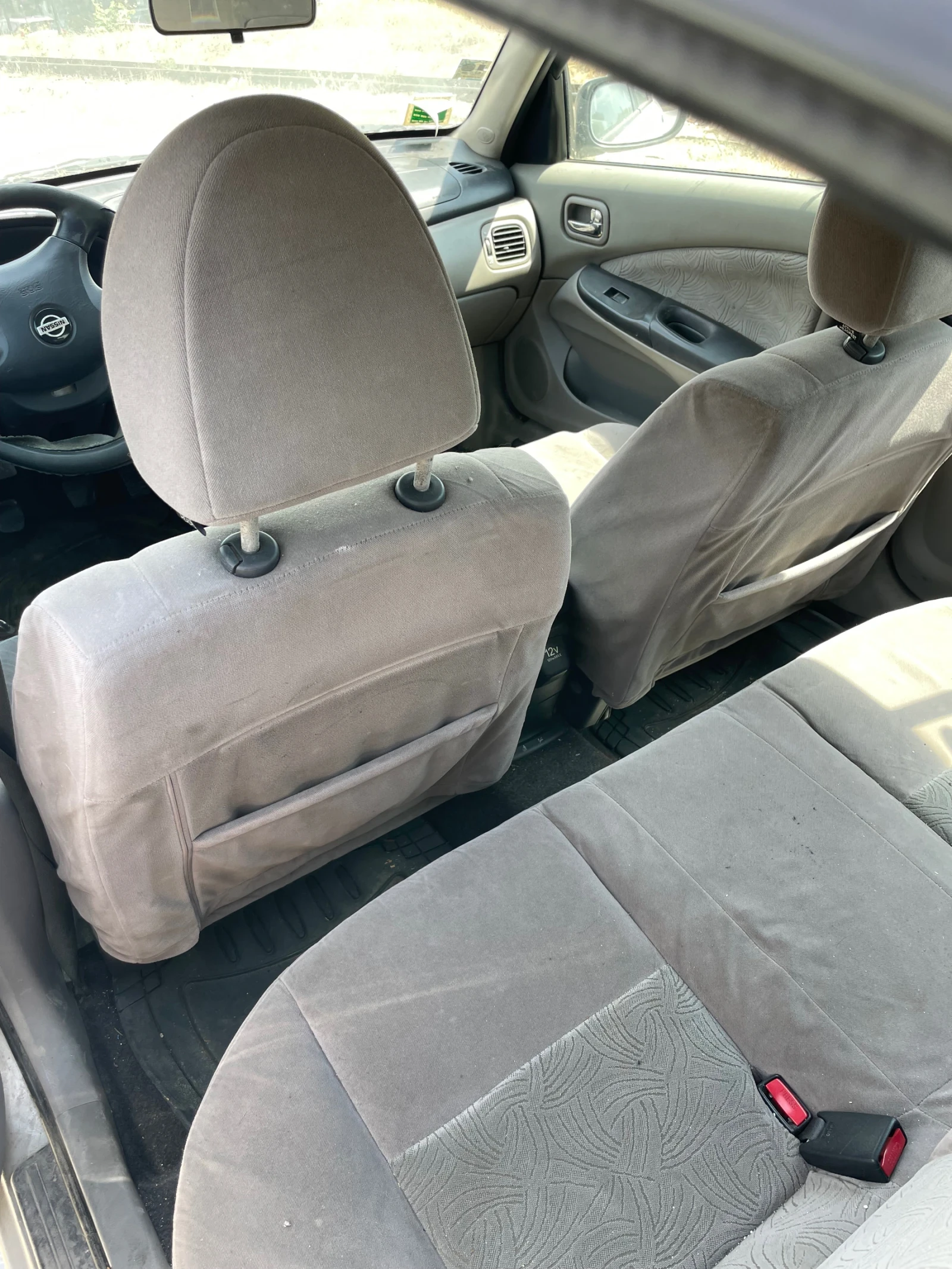 Nissan Almera 2.2Di - изображение 4