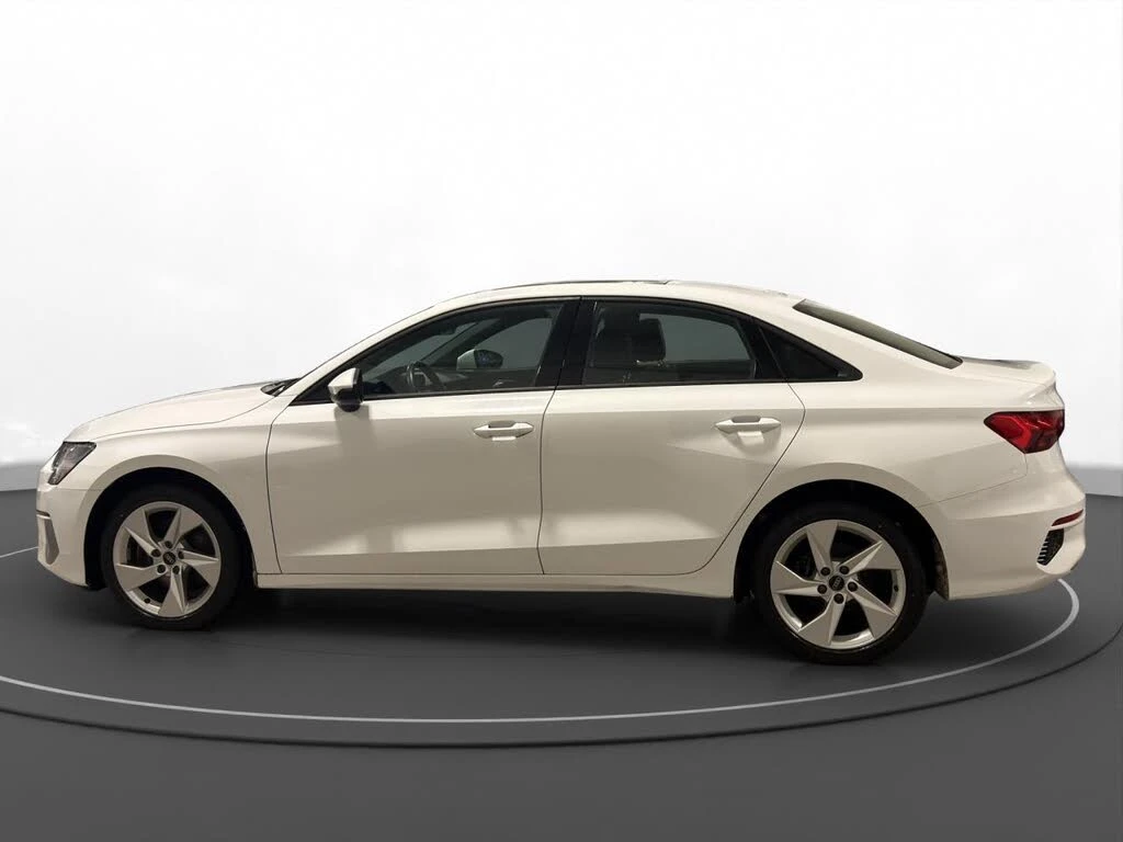 Audi A3 S-Line* HeadUp* АвтоКредит* (ЦЕНА ДО БГ) - изображение 6