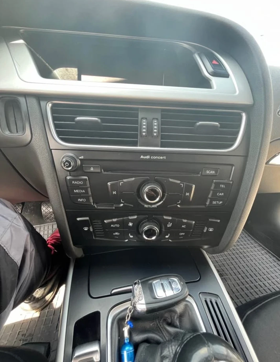 Audi A4 B8, снимка 10 - Автомобили и джипове - 53728136