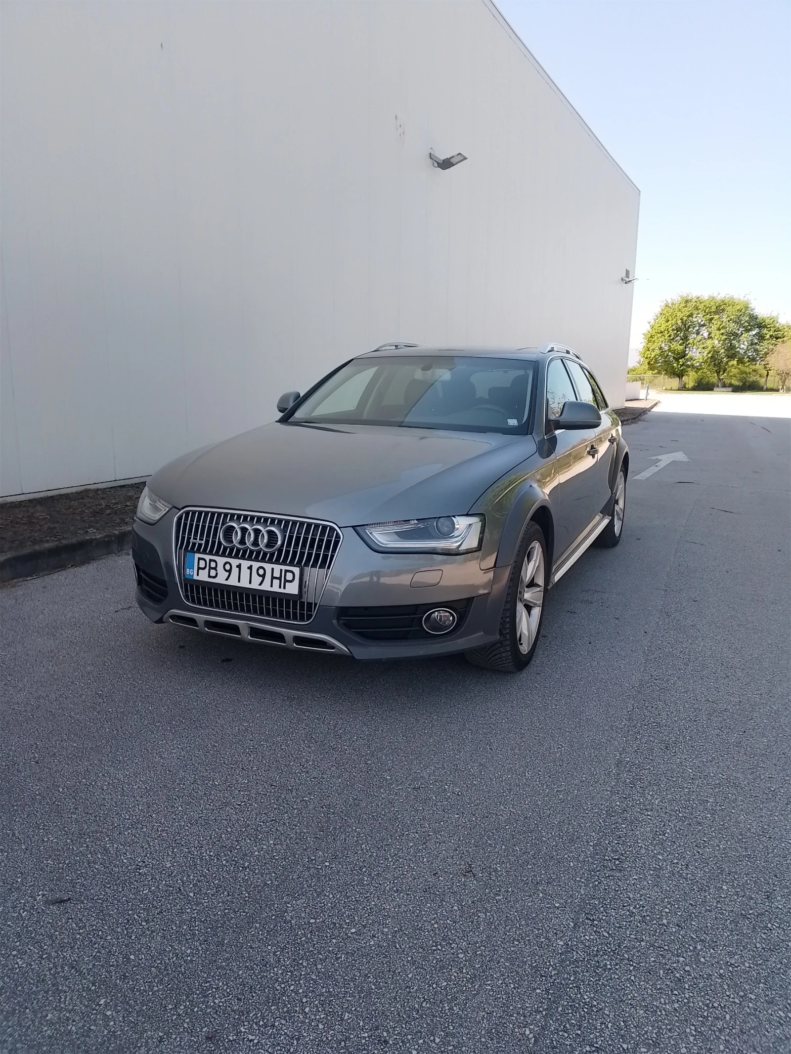 Audi A4 Allroad Quattro , снимка 3 - Автомобили и джипове - 54412043