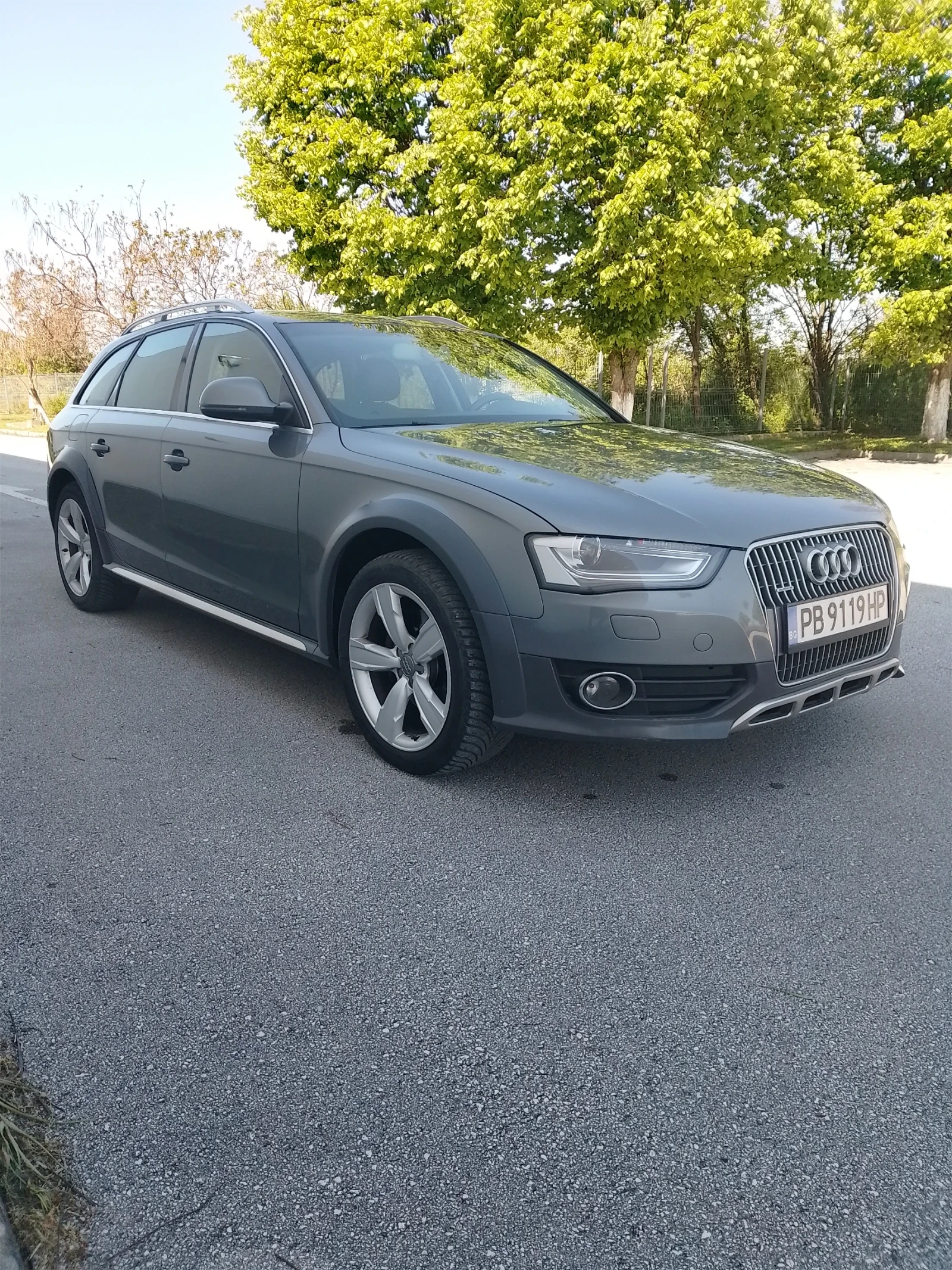 Audi A4 Allroad Quattro , снимка 9 - Автомобили и джипове - 54412043