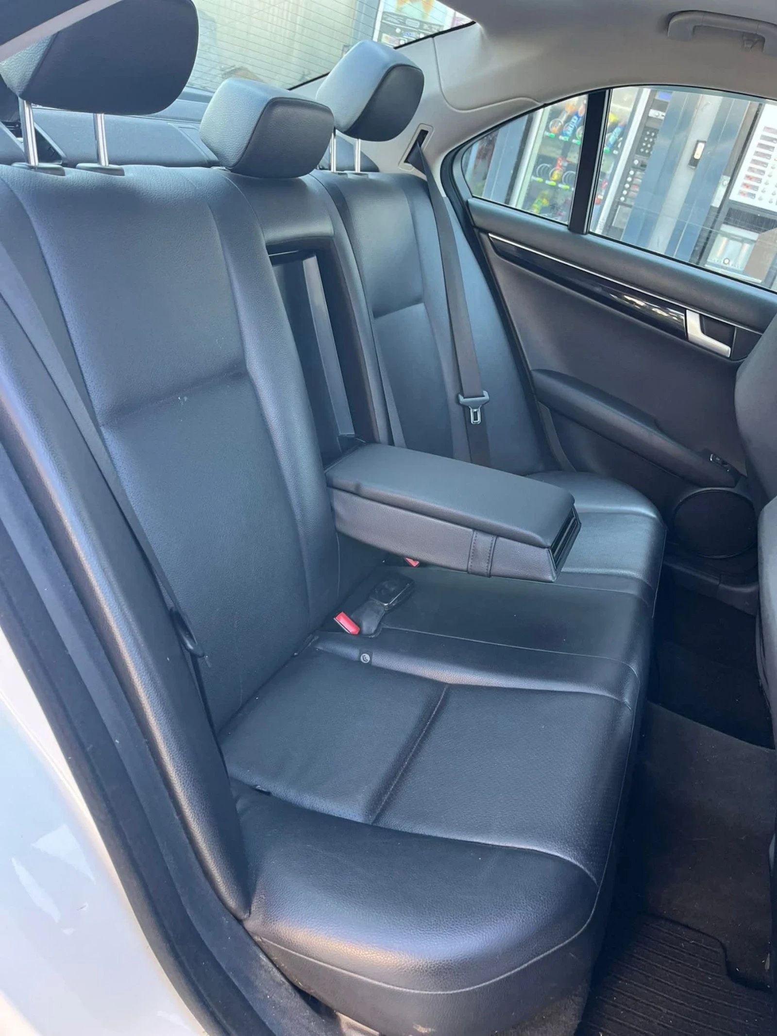 Mercedes-Benz C 180 274, снимка 10 - Автомобили и джипове - 54467914
