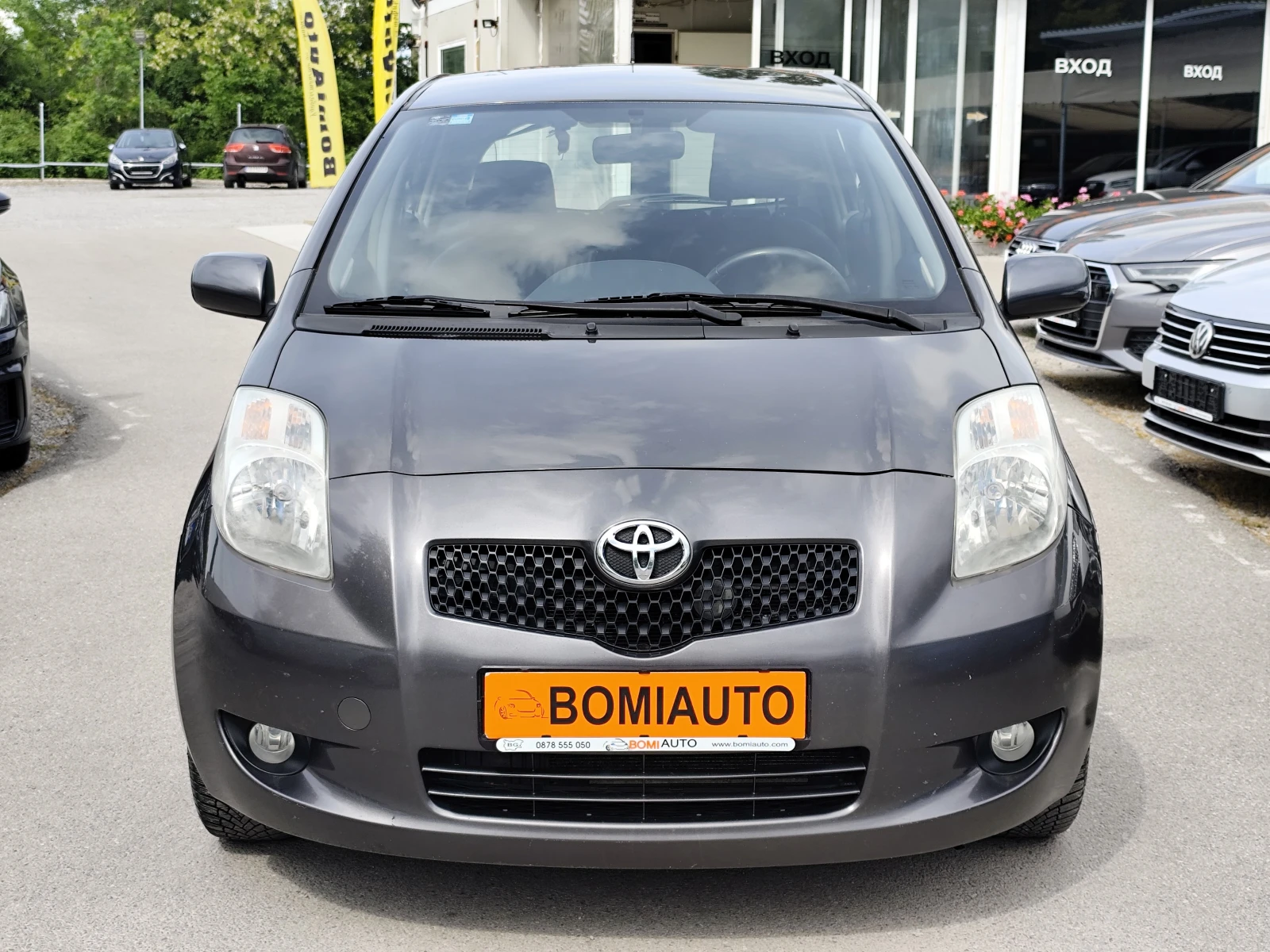 Toyota Yaris 1.3VVT-i* 5 BPATИ* КЛИМАТИК* , снимка 2 - Автомобили и джипове - 54607895