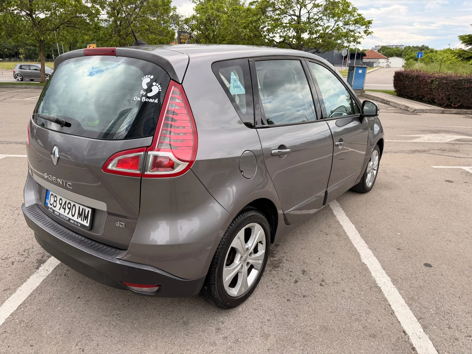 Renault Scenic, снимка 6 - Автомобили и джипове - 54655966