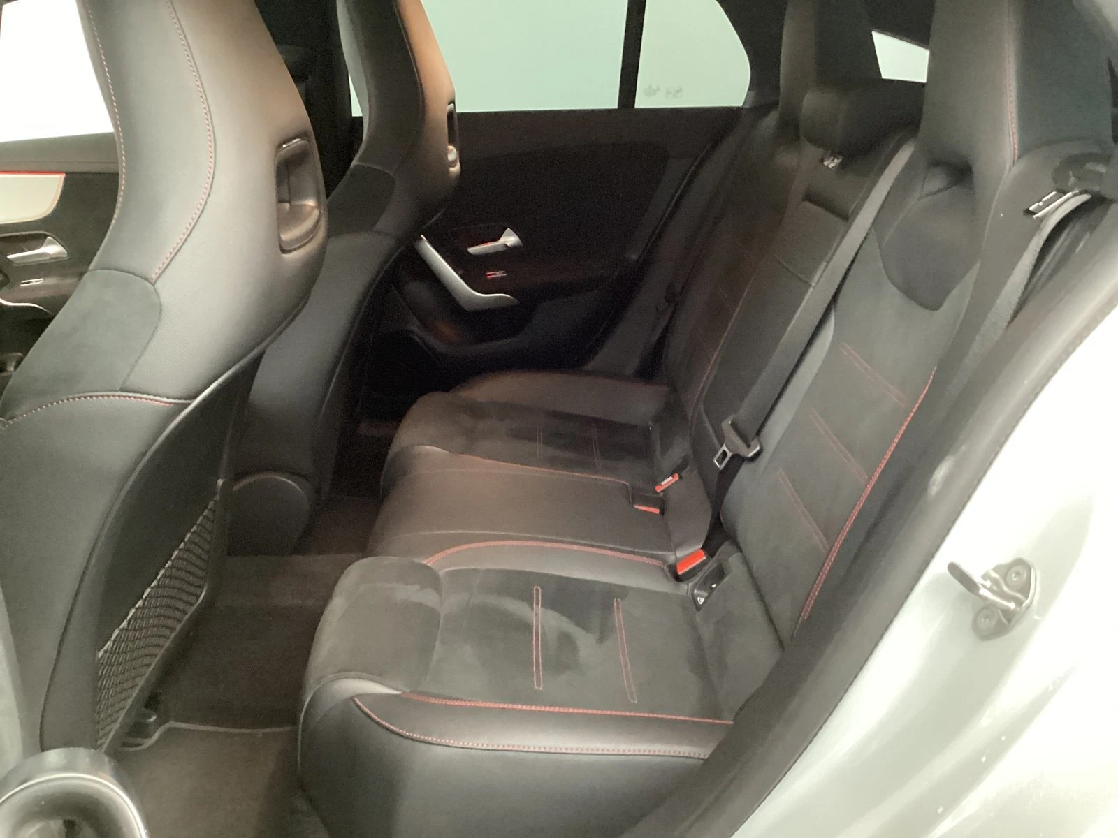 Mercedes-Benz CLA 200  Shooting Brake 200 Business Solution AMG, снимка 6 - Автомобили и джипове - 54924079