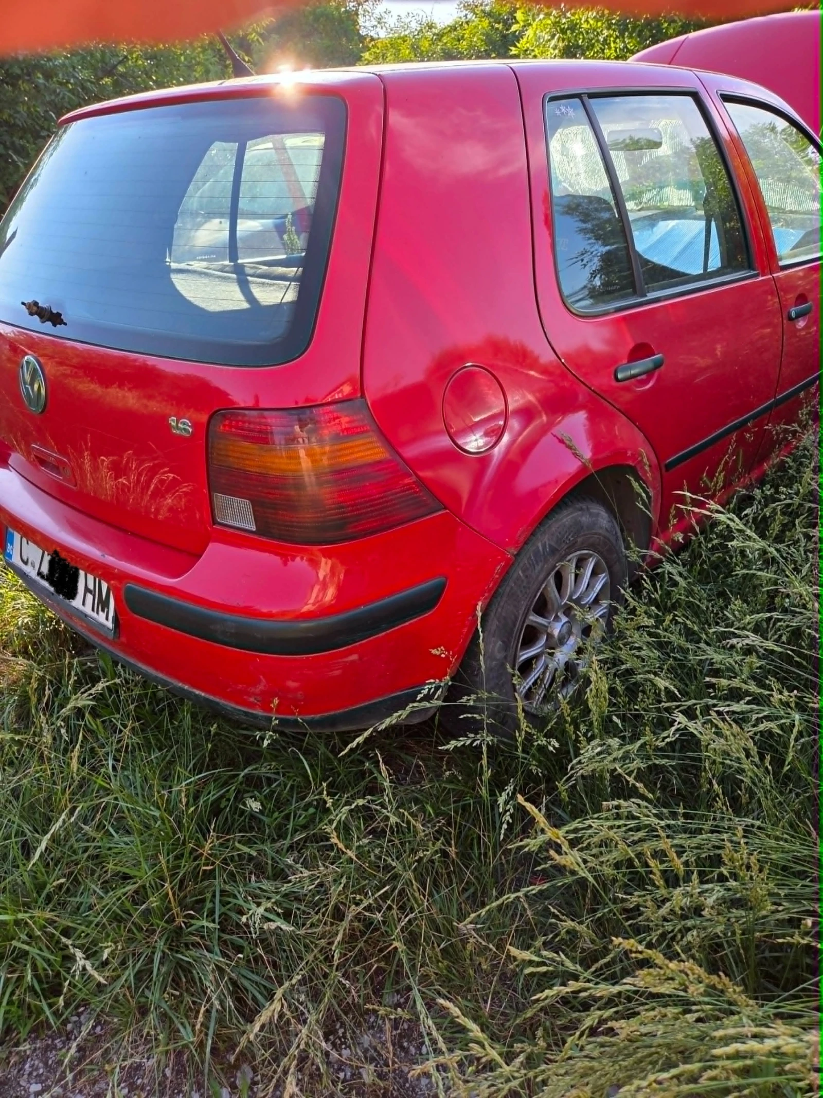 VW Golf 1.6 с газ, снимка 3 - Автомобили и джипове - 55086454