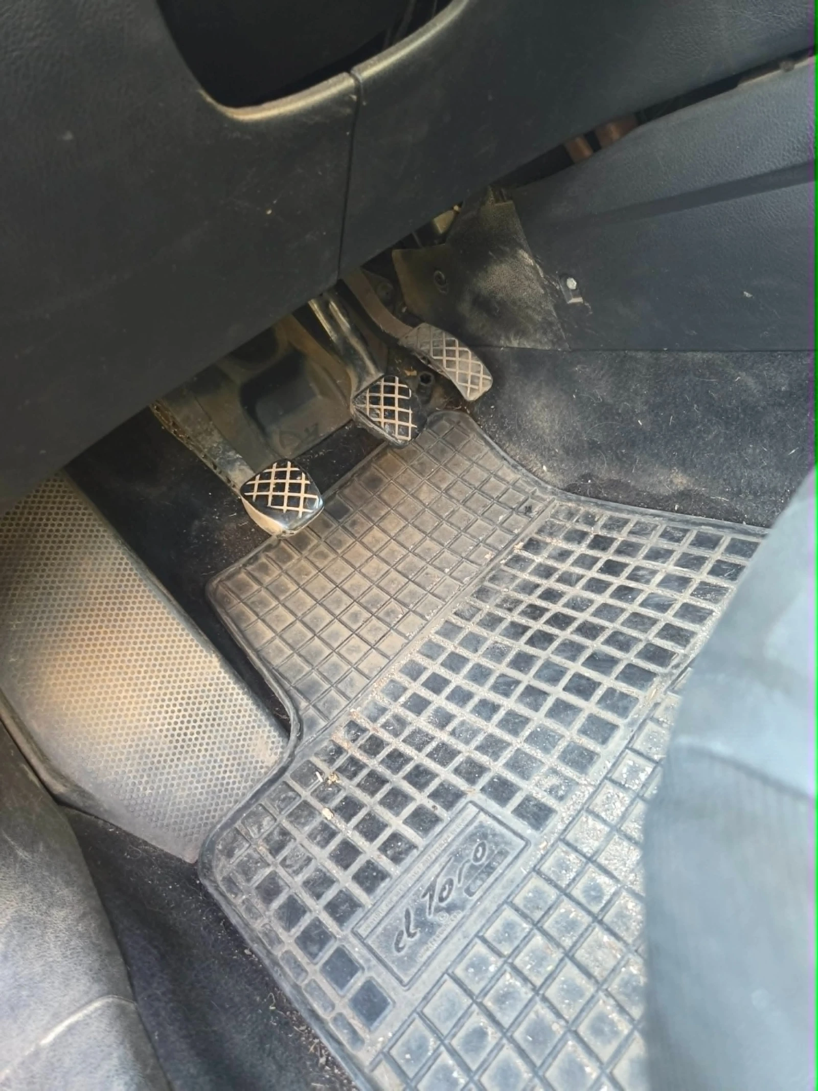 VW Golf 1.6 с газ, снимка 12 - Автомобили и джипове - 55086454