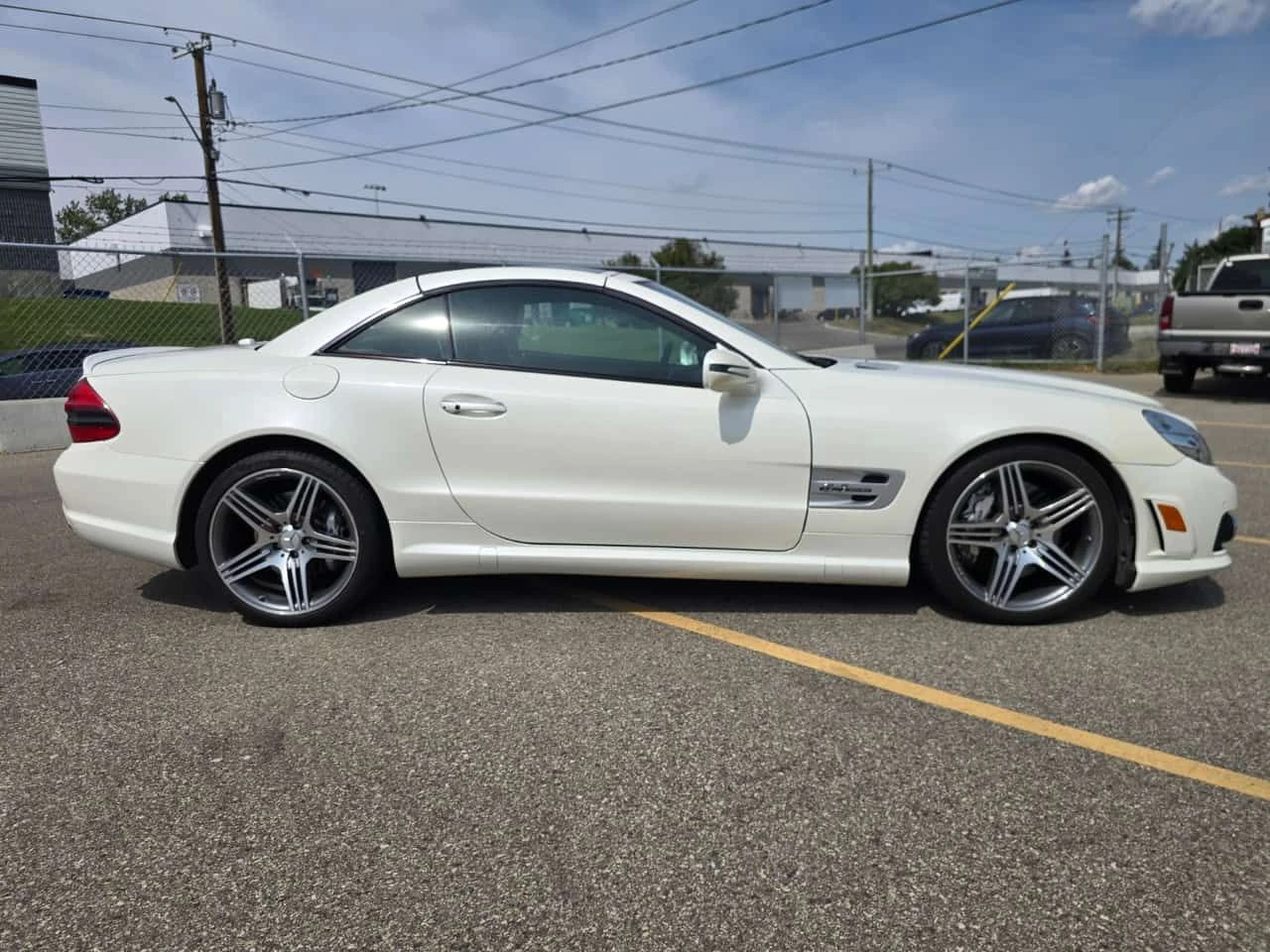 Mercedes-Benz SL 63 AMG CABRIO / CARFAX / АВТОКРЕДИТ , снимка 3 - Автомобили и джипове - 55612823