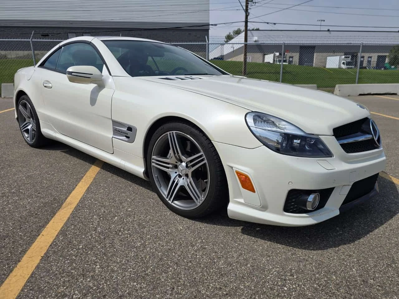 Mercedes-Benz SL 63 AMG CABRIO / CARFAX / АВТОКРЕДИТ , снимка 14 - Автомобили и джипове - 55612823