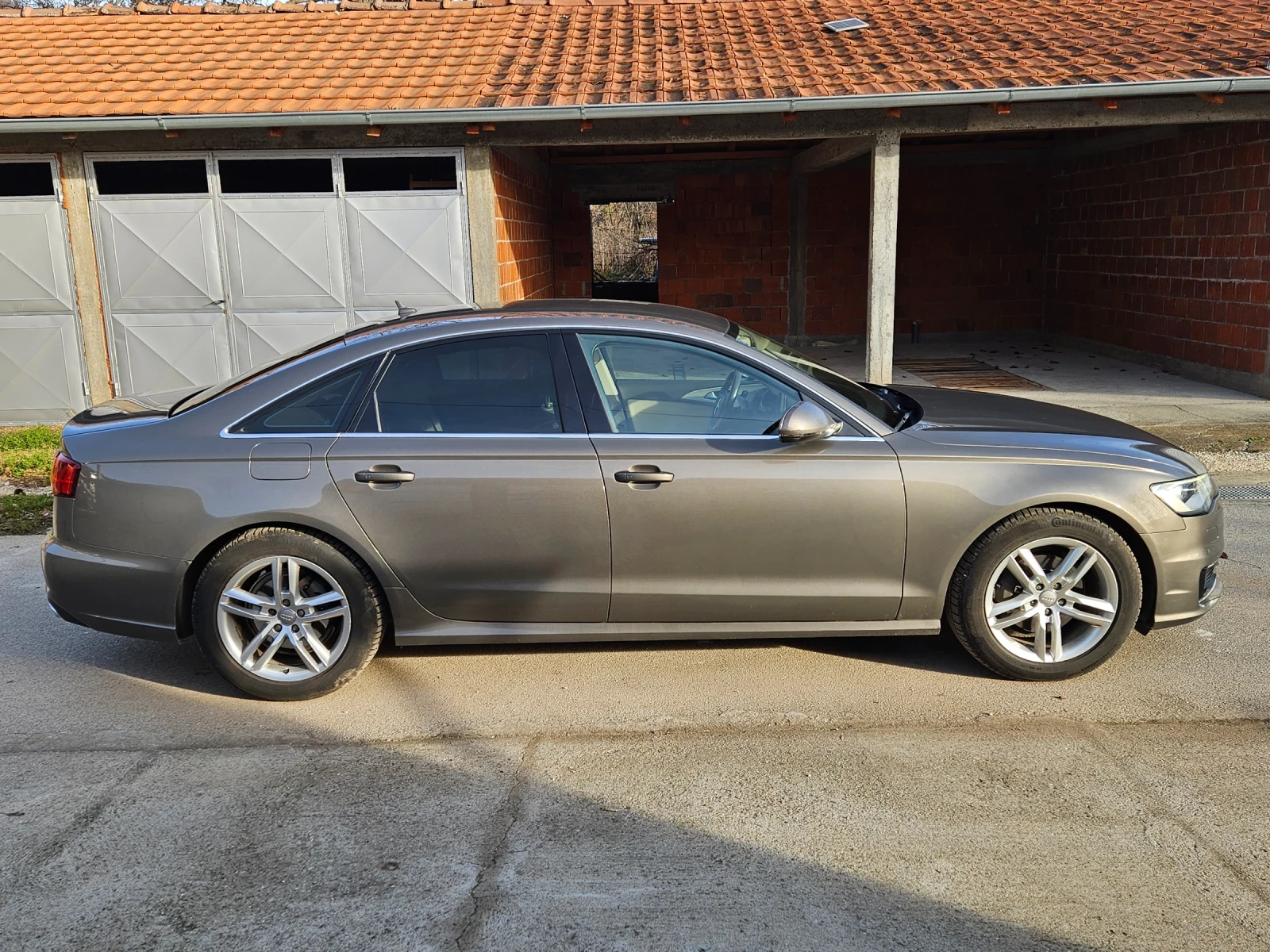Audi A6 2.0 TDI ULTRA Business Line, снимка 7 - Автомобили и джипове - 56007394