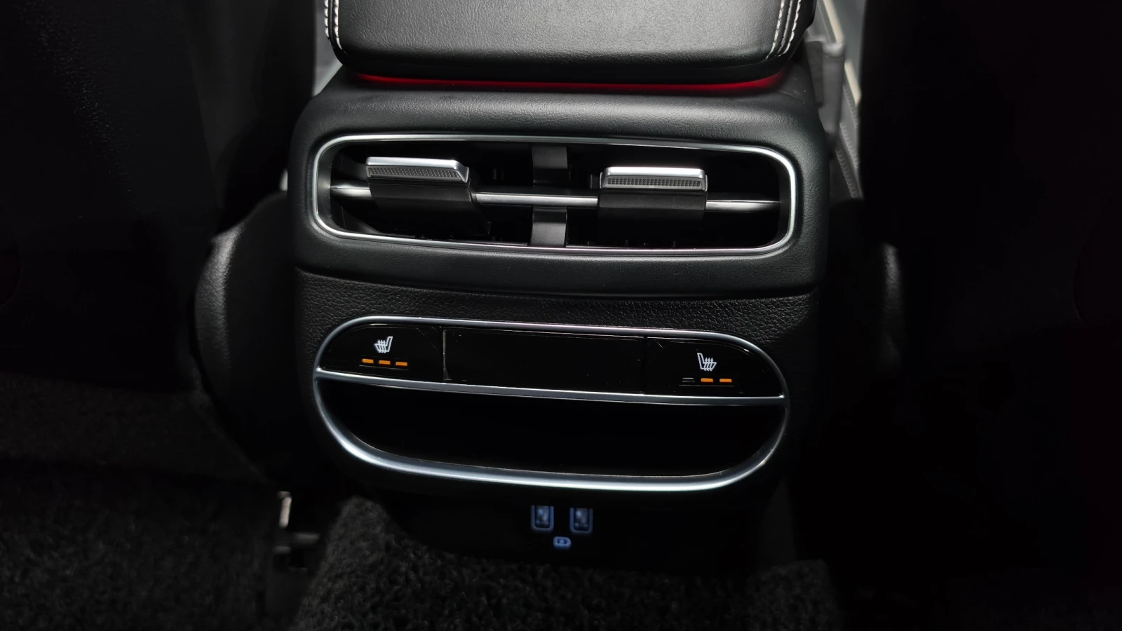 Genesis GV70 2022 2.5T AWD, снимка 16 - Автомобили и джипове - 56285746