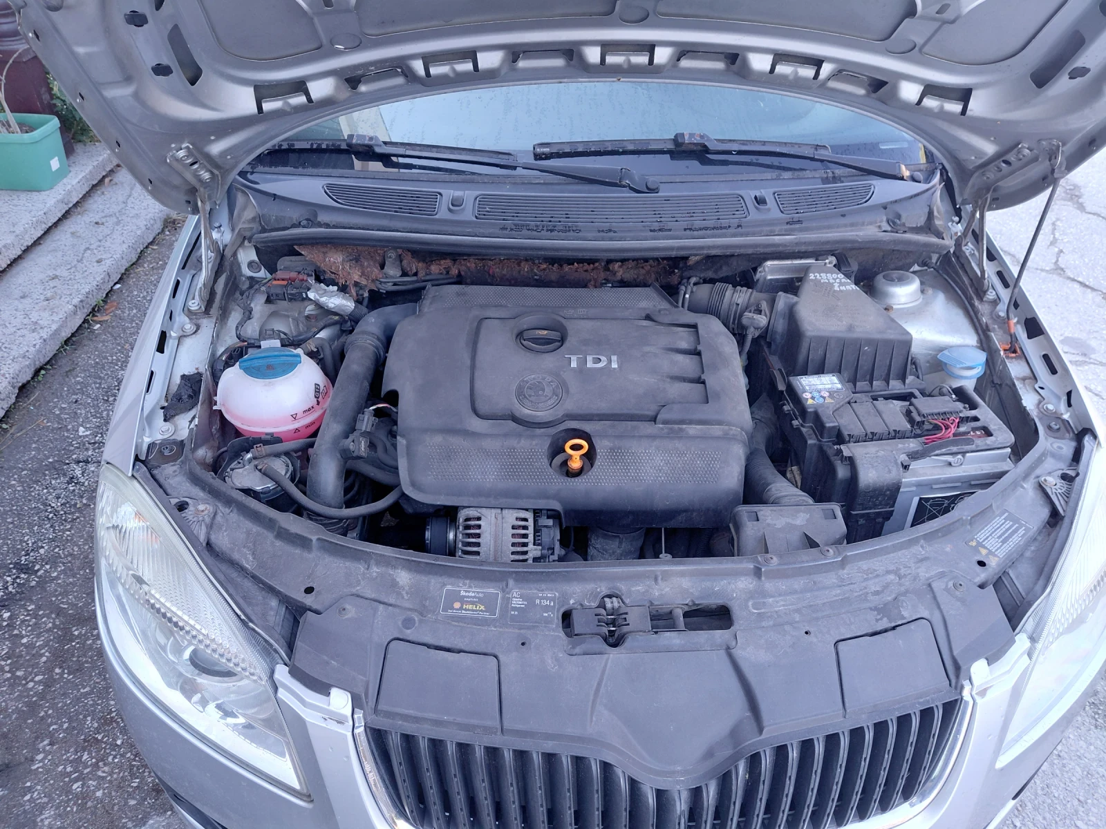 Skoda Fabia, снимка 9 - Автомобили и джипове - 56541151