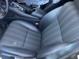 Honda Hr-v 1.5i, снимка 3 - Автомобили и джипове - 53647820