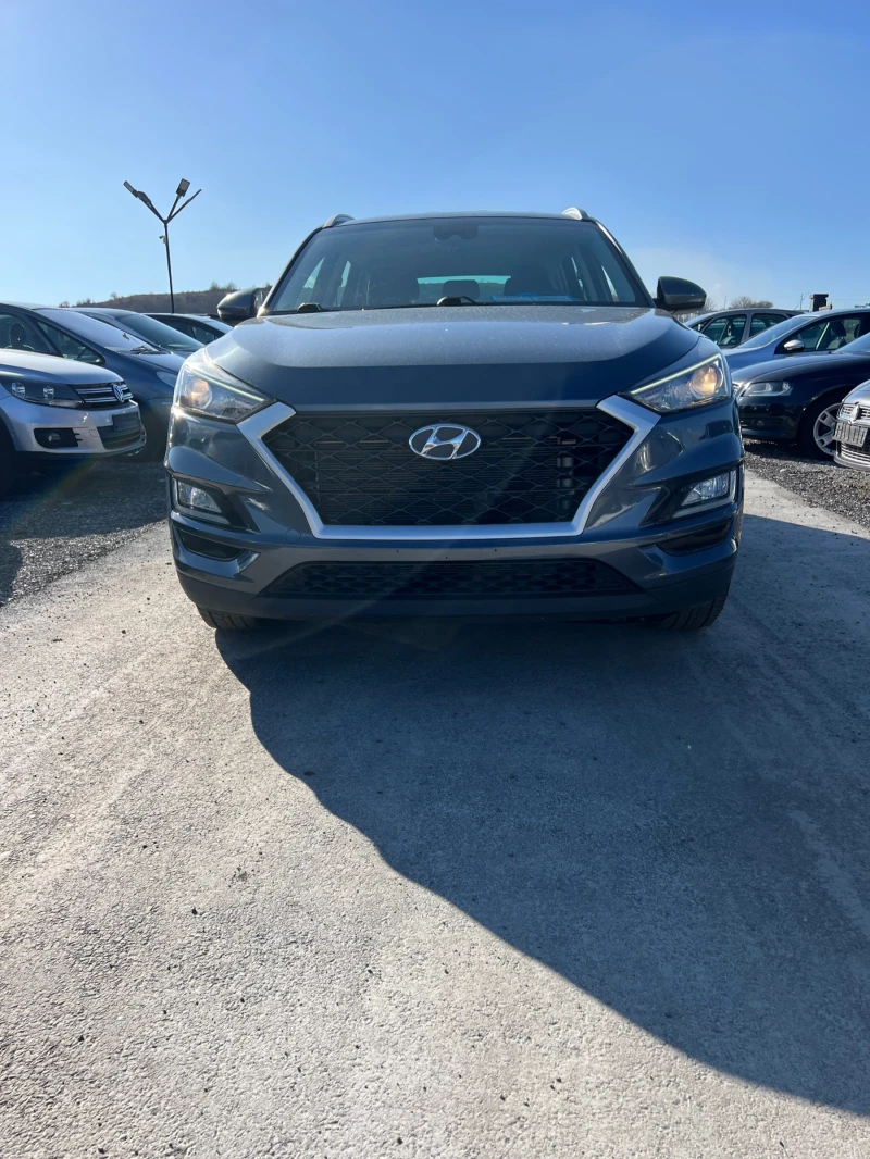 Hyundai Tucson 2.4benz, снимка 2 - Автомобили и джипове - 48973268