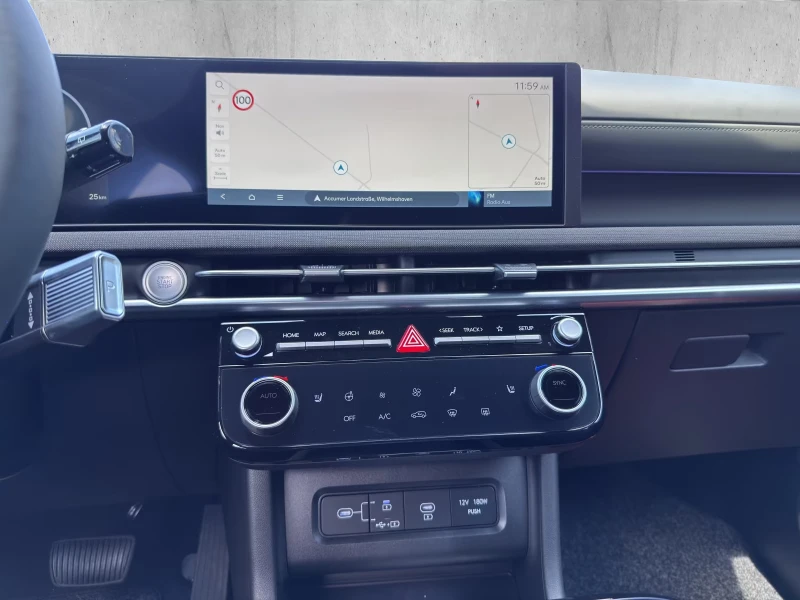 Hyundai Tucson НОВ!/1.6HEV/189HP/ANNIVERSARY/360/HUD/AMBI/520f, снимка 14 - Автомобили и джипове - 51259307